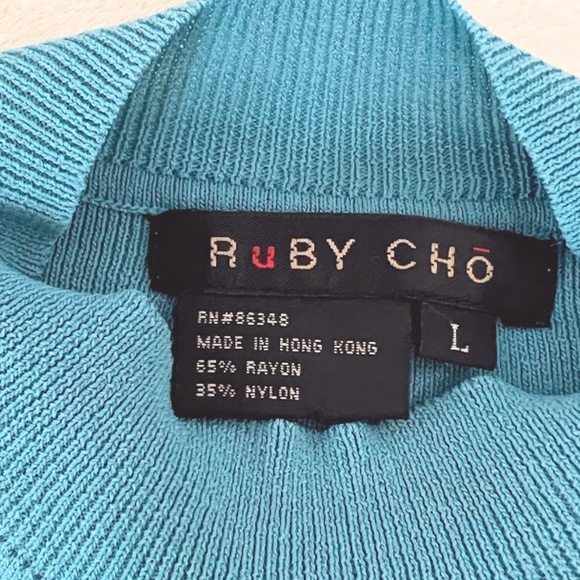 Ruby Cho Teal 3/4 Sleeve Criss Cross Cutout Neckline Sz L 🎈Host Pick🎈 - Picture 6 of 7